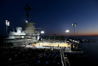 Illustration for article titled The Carrier Classic Is Back, And It's Still Gorgeous